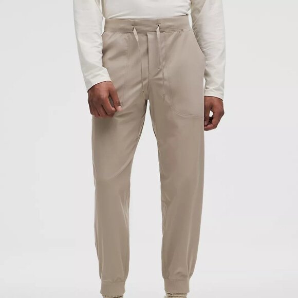 Lululemon Athletica ABC Jogger Men's Regular Size M Cream - Picture 1 of 14